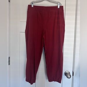 Lululemon rust colored parachute pants
